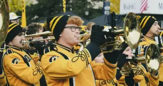 University of Iowa Hawkeye Marching Band member dies after heat-related collapse