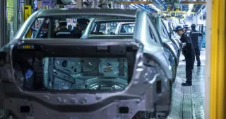 EU and China Reach Historic Agreement to Halve Chinese Hybrid Car Exports