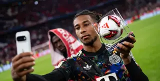 Bayern's 7-0 demolition: Olise leads with a masterclass