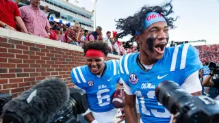 Simmons Returns to Oxford for High-Stakes Clash with Chambliss