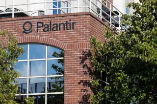 Palantir rides US demand to an 85% Q1 revenue jump