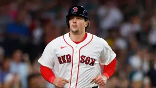 Red Sox monitor Rutschman’s elbow as he sits again