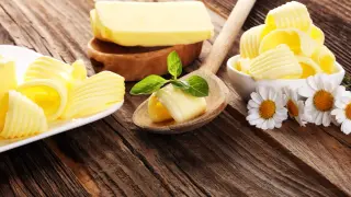 Butter or Margarine? Health Outcomes Depend on Fat Type and Moderation
