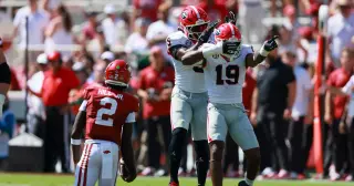 Georgia Cruises on the Road Past Arkansas 45-17 as Stockton Leads Balanced Attack