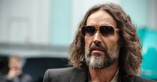 Prosecutors Detail Decade of Assaults in Opening of Russell Brand Trial