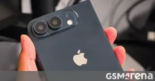 Apple plots bigger screens for future foldable iPhone lineup