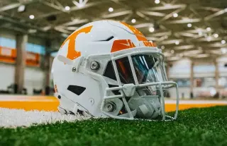 Vols Set to Punish Georgia Tech in Bobby Dodd Showdown