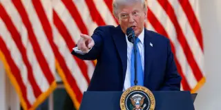 Trump Pushes Fed to Cut Rates After Strong August Jobs Report