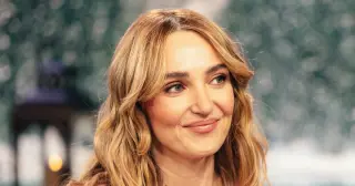 Two new faces join SNL for Season 52 as Fineman exits