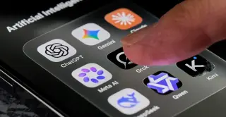 It’s time to live without a smartphone: reclaiming access and choice