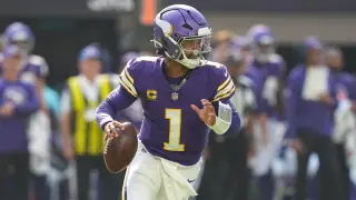 Concussion Ends Murray's Vikings Debut Early vs Packers