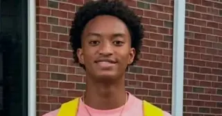 Forensic Report Reveals Friends' Panic and Racial Tensions in Nolan Wells' Final Days
