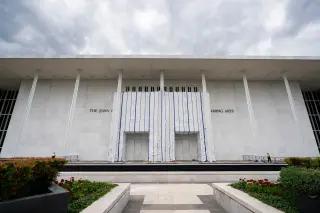Kennedy Center tarp persists as Trump-name dispute unfolds