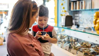 Early-Life Sugar Reduction Linked to Lower Dementia Risk