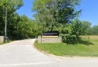 Teacher and 10-year-old student die in Lake Macbride field trip