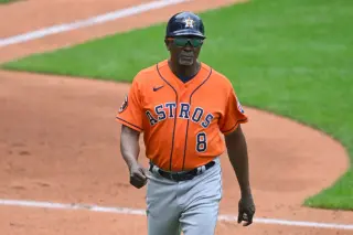 Giants Hire Gary Pettis as Third Base Coach to Sharpen Baserunning
