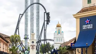 Fractures on Madrid's Batman coaster stun Parque Warner