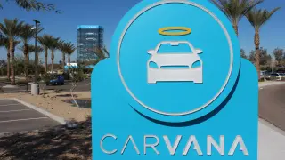 Carvana bets on new-vehicle franchises to upend U.S. auto retail