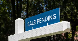 U.S. Housing Market Hits Year-Long Lows as Mortgage Rates Climb