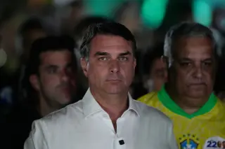 Flávio Bolsonaro Flees to US After Losing Brazil’s Presidential Election