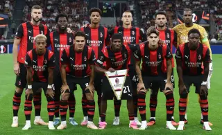 Benfica expose Milan's shaky defense in 0-2 European setback