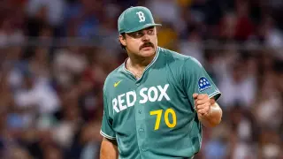 Two Tall Lefties Steer Boston's Late-Season Push