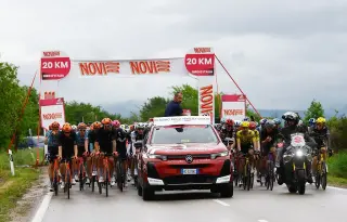 Wet Giro Stage 2 crash forces neutralisation; Yates among riders hit