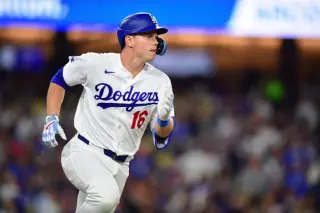 Dodgers Shorthanded Behind the Plate as Smith Hits IL