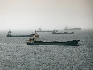 Iran Claims Seven Tankers Hit in Hormuz as US and Israel Escalate Military Posture