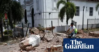 Panama declares emergency after 7.7 quake causes widespread damage and 27 injuries