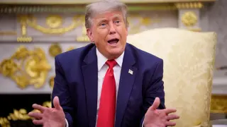 Trump accuses oil giants of gouging drivers, urges DOJ probe into pump prices