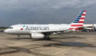 Atlanta Wake-Turbulence Clash: AA Pilot, ATC in Runway Dispute