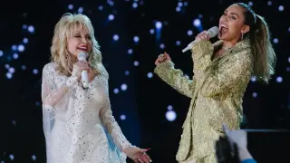 Aug. 25 Becomes a Shared Milestone for Miley Cyrus and Dolly Parton