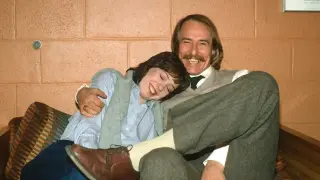 Letter corroborates Mackenzie Phillips’ abuse claims against John Phillips