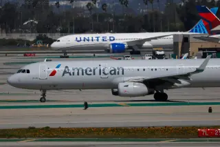 Fuel costs keep airline consolidation alive even as American–United talks fade