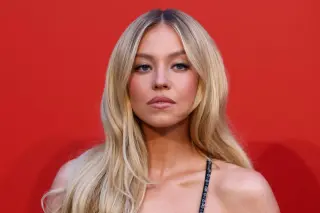 Sweeney's Instagram follower dip fuels nude-ad backlash
