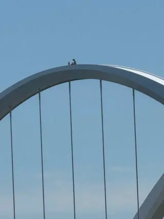 Barricade on Frederick Douglass Bridge triggers DC outbound closures