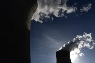 U.S. backs 10 new nuclear reactors with $17.5B in loans