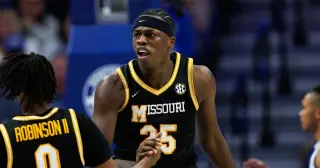 Mitchell Heads to Kentucky for a Championship-Focused Fifth Year