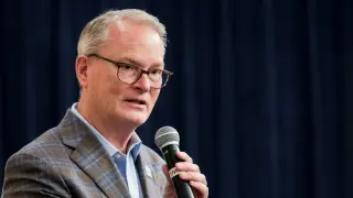 Kansas Senate Race Tightens as Megachurch Pastor Challenges Incumbent