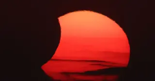Spain Sees Its First Total Solar Eclipse in Over a Century