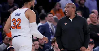 Brunson’s 35-point onslaught fuels Knicks’ Game 1 rout of the 76ers