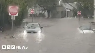 Tri-state flash floods halt half-marathon as cars submerge