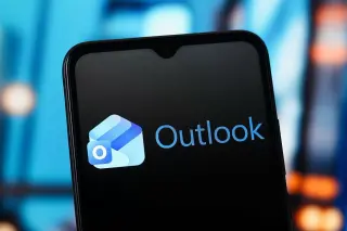 Microsoft Outlook Down as Exchange Online Authentication Glitch Hits Thousands