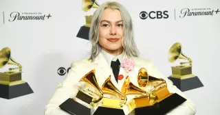 Phoebe Bridgers Builds Album Hype with Phone-Free, Surprise Shows