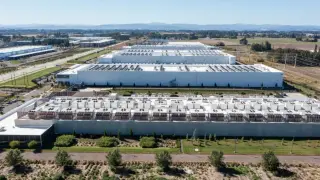 Microsoft Abandons Loughton AI Data Center, Threatening Nscale's IPO