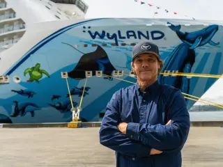 Wyland Sues FIFA Over Dallas Whale Mural Destruction Ahead of World Cup 2026