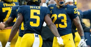 Michigan-Iowa: Top-25 clash pits elite defenses against inconsistent offenses