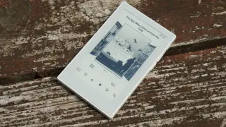 Seeed's reTerminal Sticky Turns a $50 E-Paper Display Into a Hackable DIY Hub