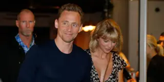 Taylor Swift's 'Pink Clouding' Apologizes to Tom Hiddleston, Not Travis Kelce